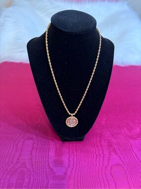 Gold plated rope chain necklace 1944 dime insert 18”